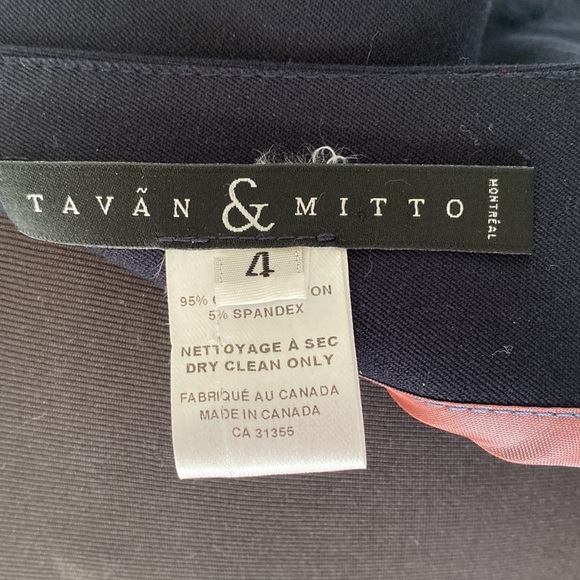 Tavan & Mitto sheath body contouring dark blue, sleeveless dress - Picture 8 of 17